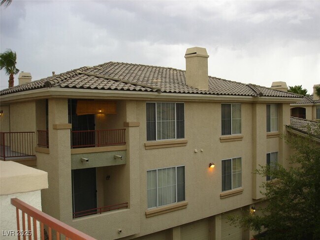 Building Photo - 7139 S Durango Dr