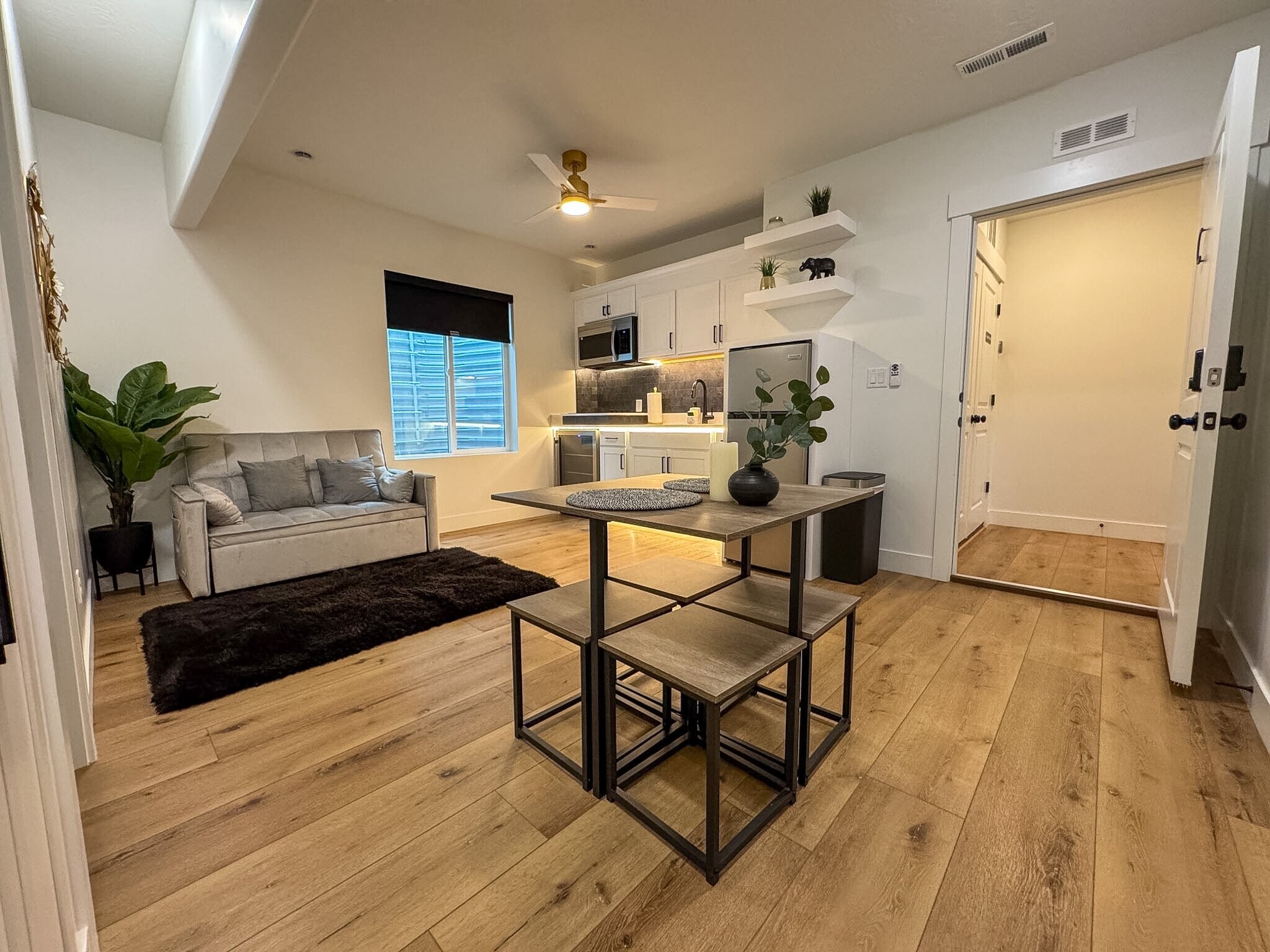 Building Photo - 5385 N Sulley Way
