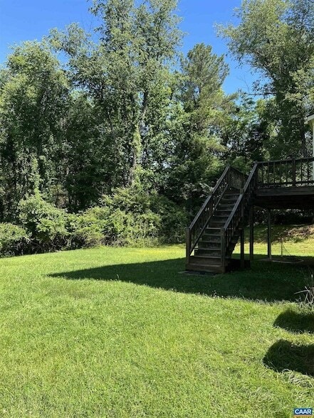 Building Photo - 2424 Holkham Dr