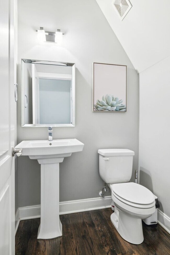 Building Photo - Welcome to this beautifully designed 4-bed...