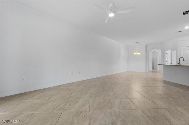 Building Photo - 4348 Lemongrass Dr