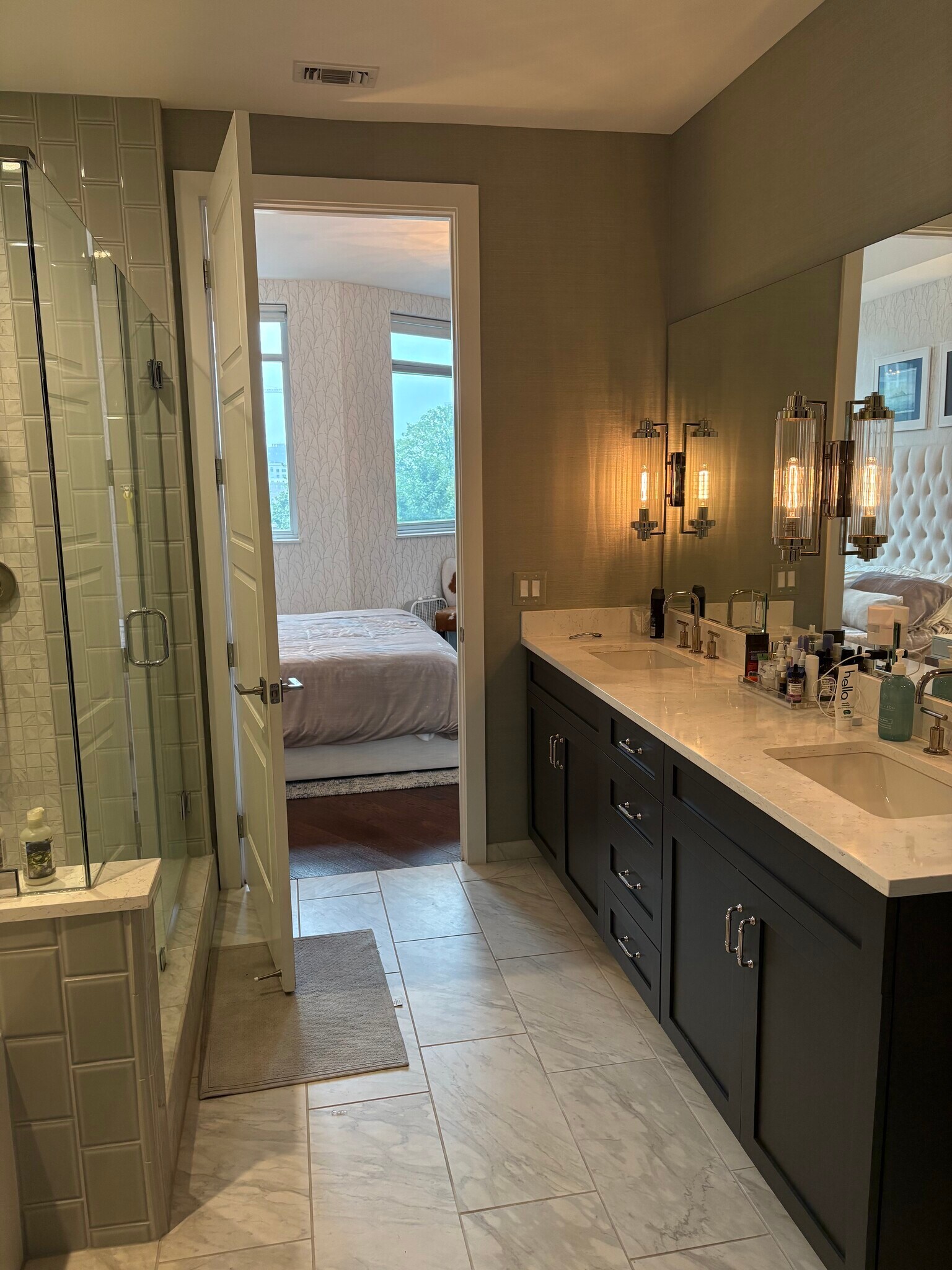 Building Photo - 20 Rutledge St