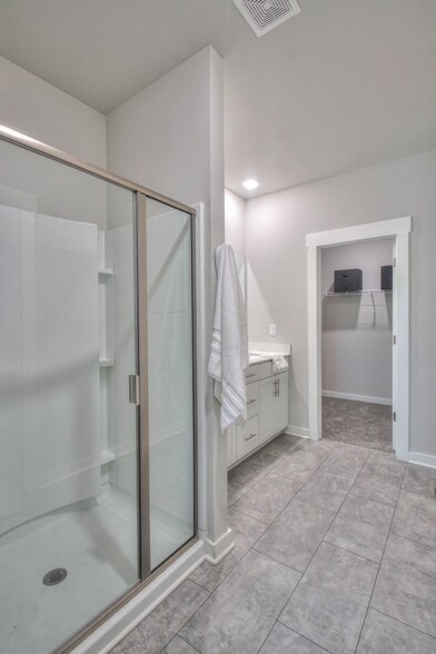 Building Photo - 4218 Aragorn Way