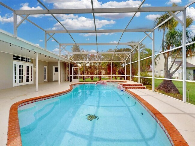 Building Photo - 3943 Ocita Dr