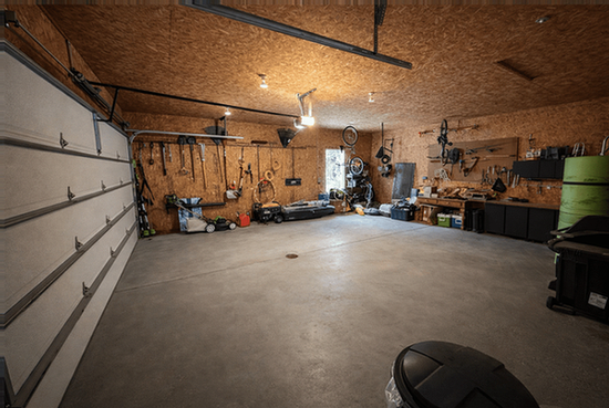 Building Photo - 2470 Crooked Lake Rd