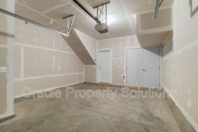 Building Photo - 314 Hazel Alder Ln