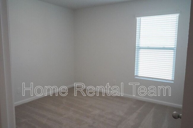 Building Photo - 416 Coconut Dr