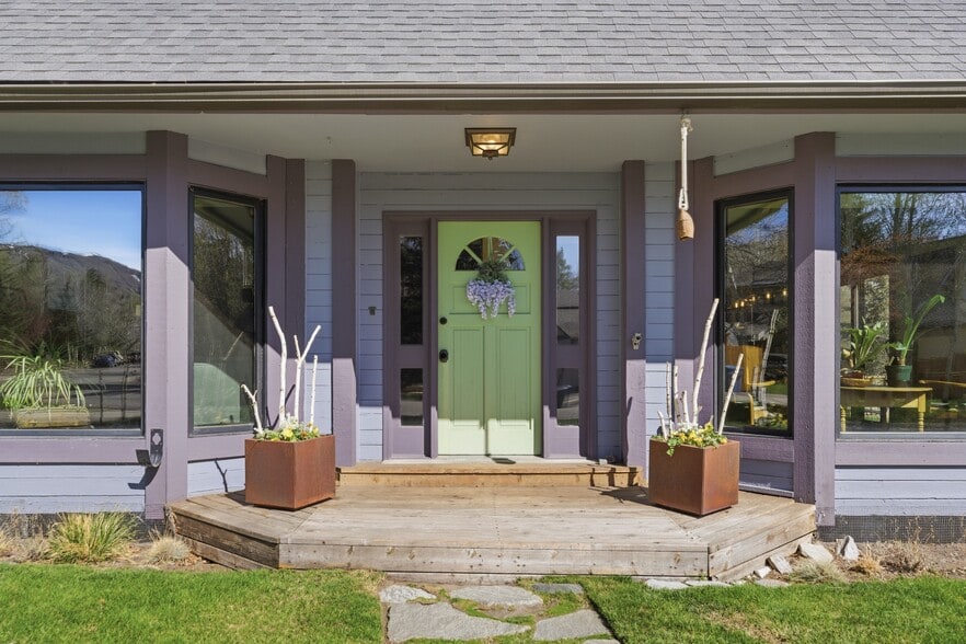 Building Photo - 2635 Little Kate Rd