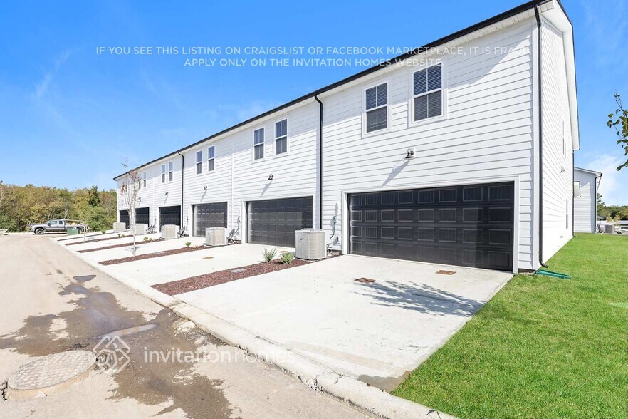 Building Photo - 177 Maybrook Dr