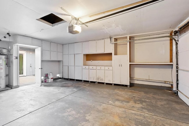 Building Photo - 7673 Lily Mar Ln
