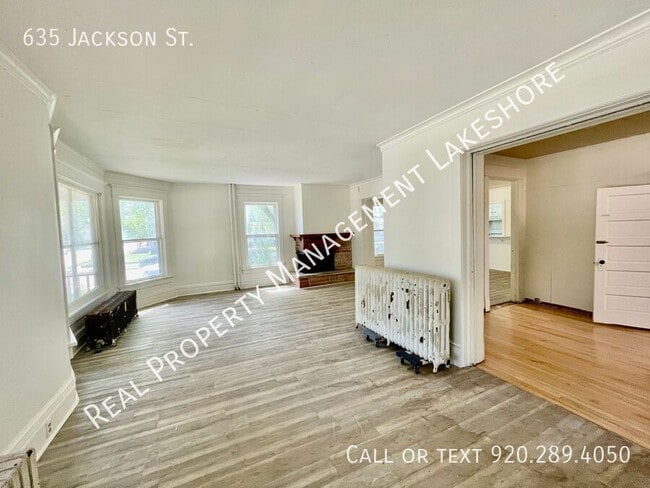 Building Photo - 635 Jackson St