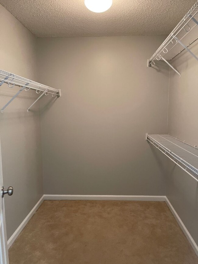 Building Photo - Discover Your Ideal Family Home in Pooler, Georgia!