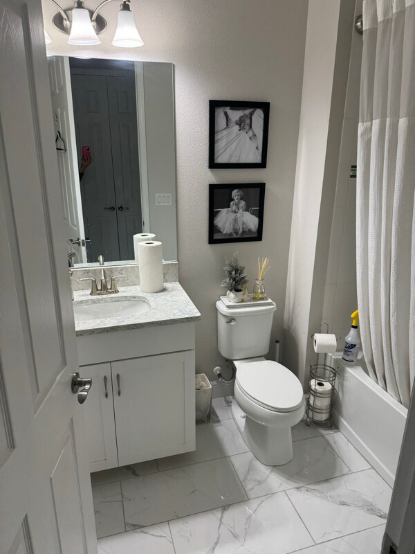 Building Photo - 11305 Hawks Fern Dr