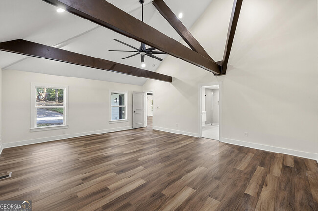 Building Photo - 1620 Chevron Way