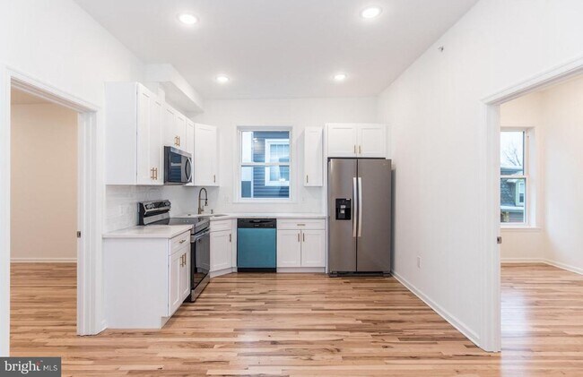 Building Photo - 315 N Preston St