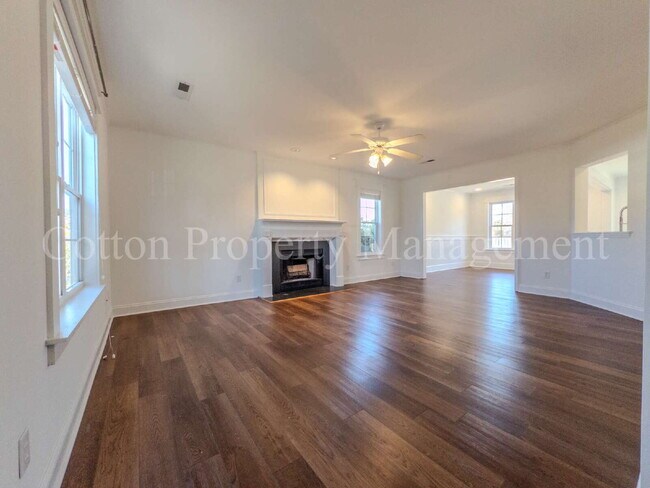 Building Photo - 7106 Haven Way