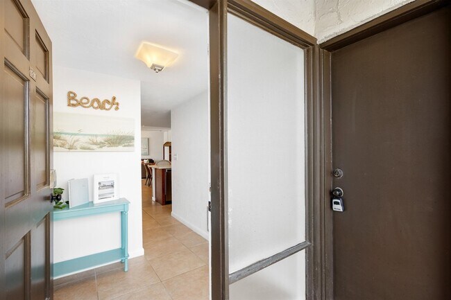 Building Photo - 5650 A1A S
