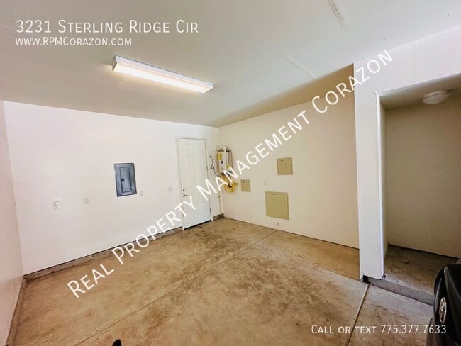 Building Photo - 3231 Sterling Ridge Cir