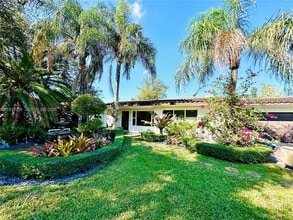 Building Photo - 8160 W 18th Ct