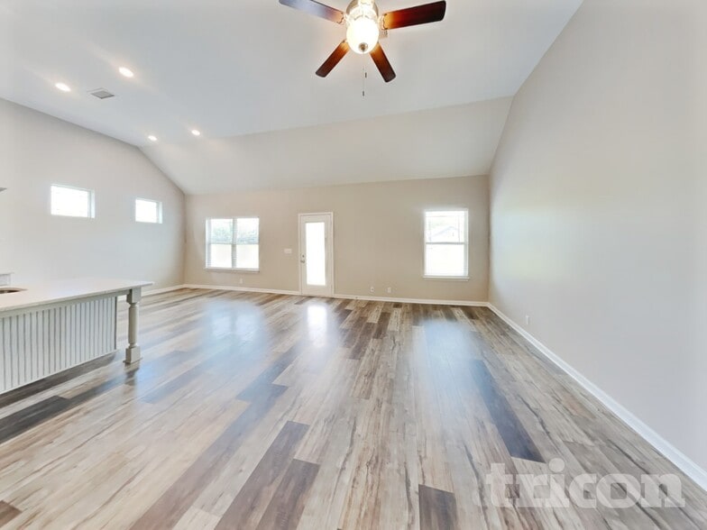 Building Photo - 3316 Pear Blossom Way