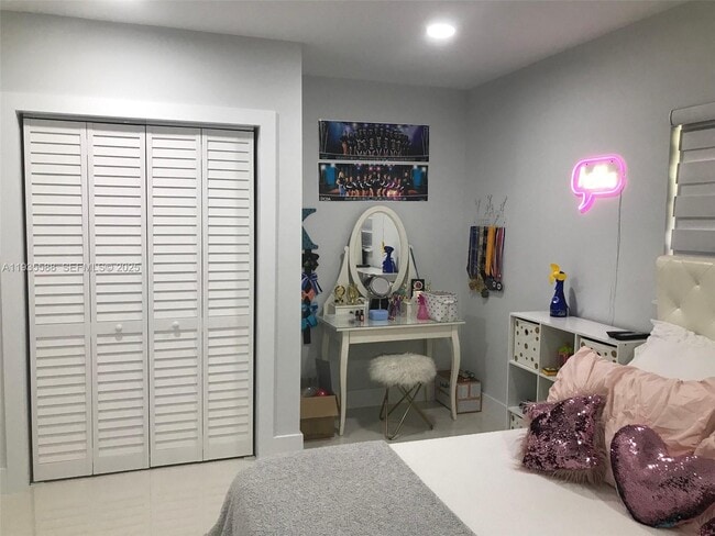 Building Photo - 3880 NW 179th St