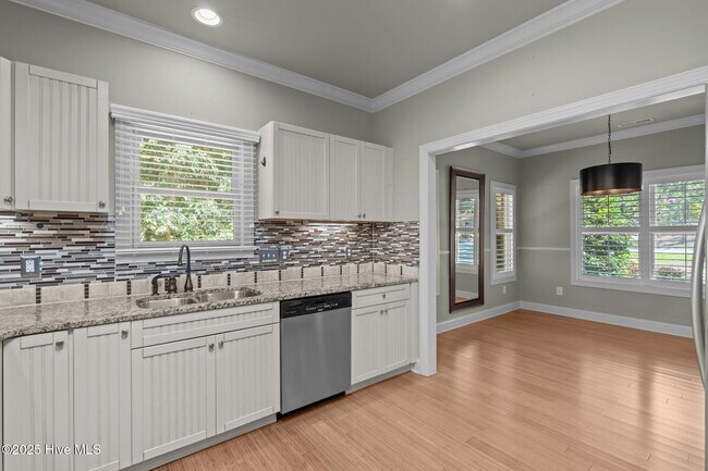 Building Photo - 254 Juniper Creek Blvd
