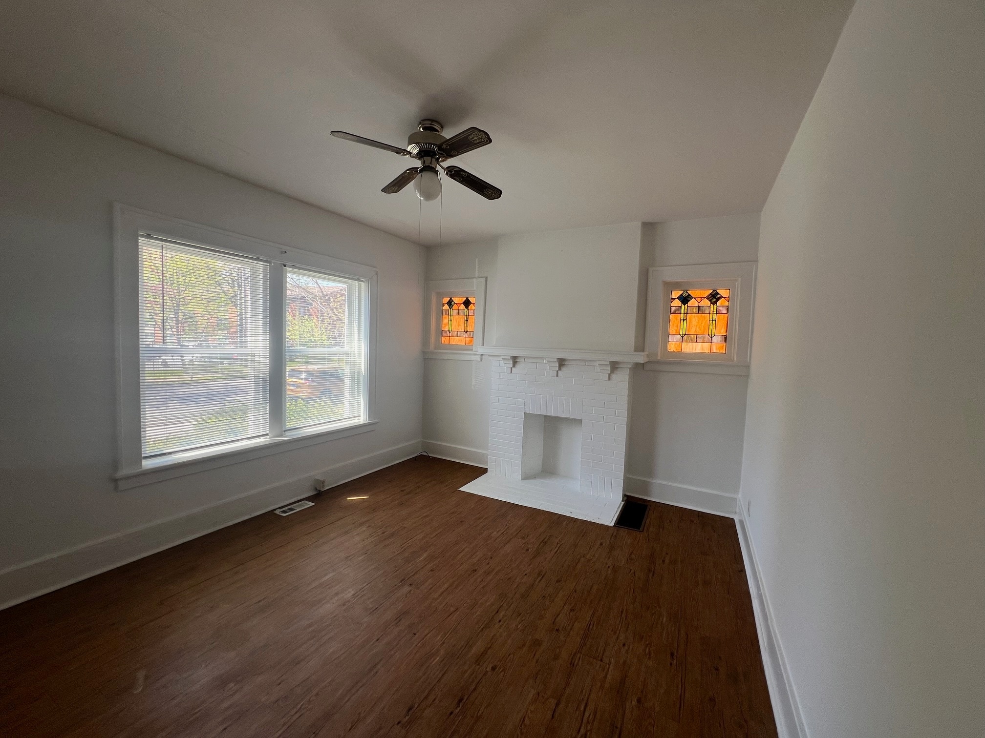 Building Photo - 4443 Pershing Ave