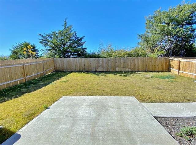 Building Photo - 918 Primrose Dr