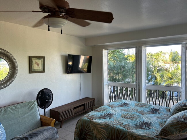 Building Photo - 75-228-228 Aloha Kona Dr