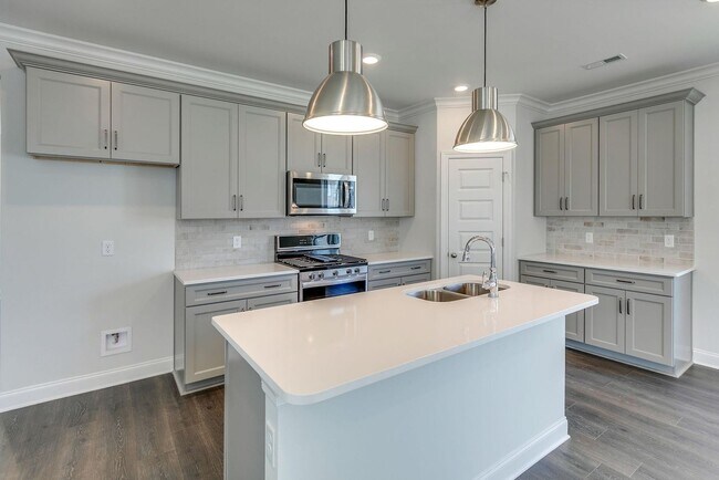 Building Photo - Welcome to your dream home in desirable Tollgate Village!