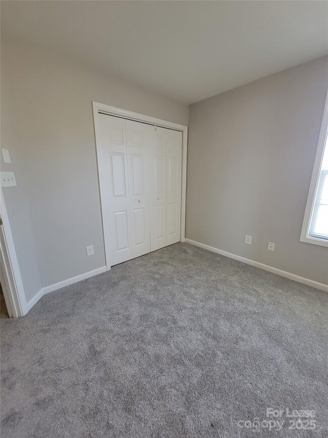 Building Photo - 7844 Paper Birch Dr