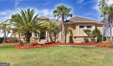 Building Photo - 208 Serpentine Dr