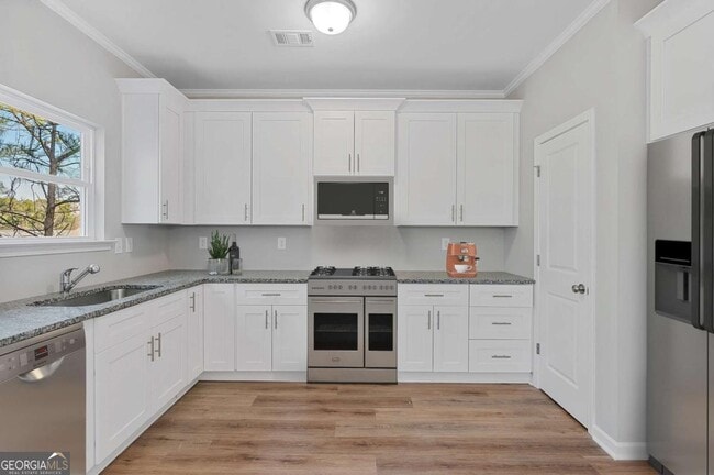 Building Photo - 2832 Laurel Ridge Cir