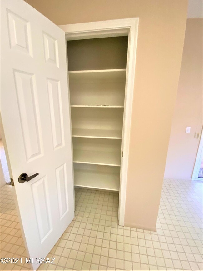 Building Photo - 14155 N Ageratum Way