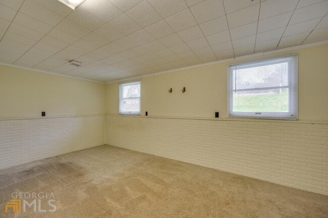 Building Photo - 2907 Oxford Way NW