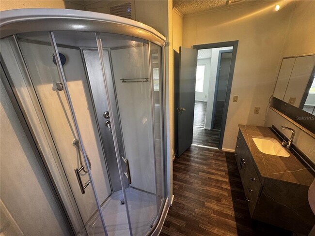 Building Photo - 1827 Leesburg Blvd