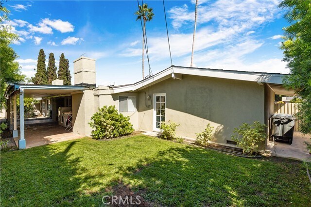 Building Photo - 526 N Emerald Dr