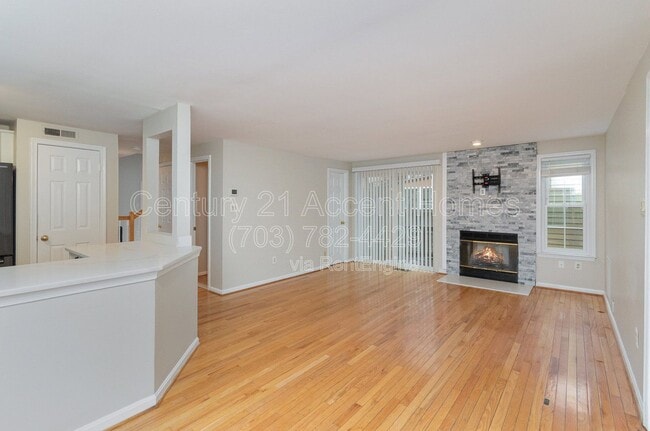 Building Photo - 7579 Cross Gate Ln
