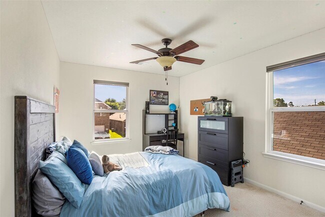 Building Photo - 20810 Oak Preserve Dr