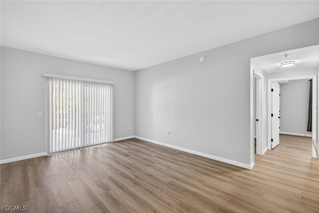 Building Photo - 15585 Ocean Walk Circle