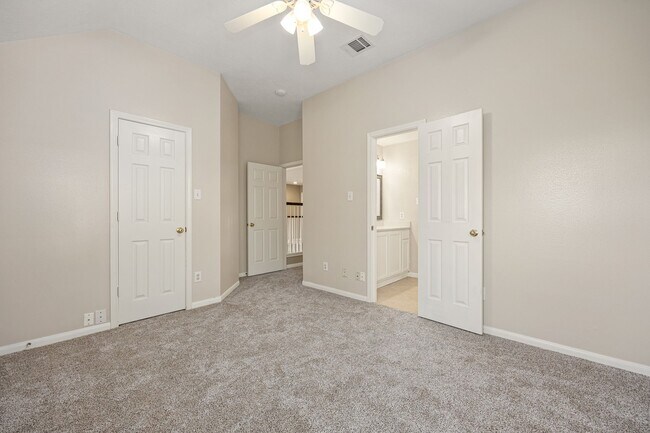 Building Photo - 1919 Valleria Ct