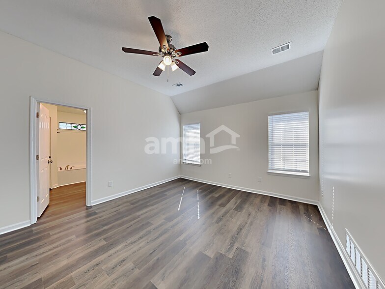 Building Photo - 2383 Bethany Dr