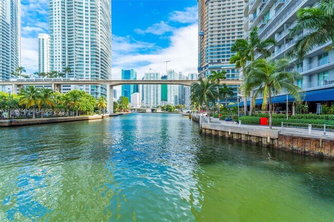 Building Photo - 185 SW 7th St