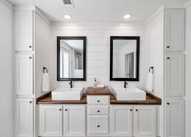 Building Photo - 22 Santana Dr