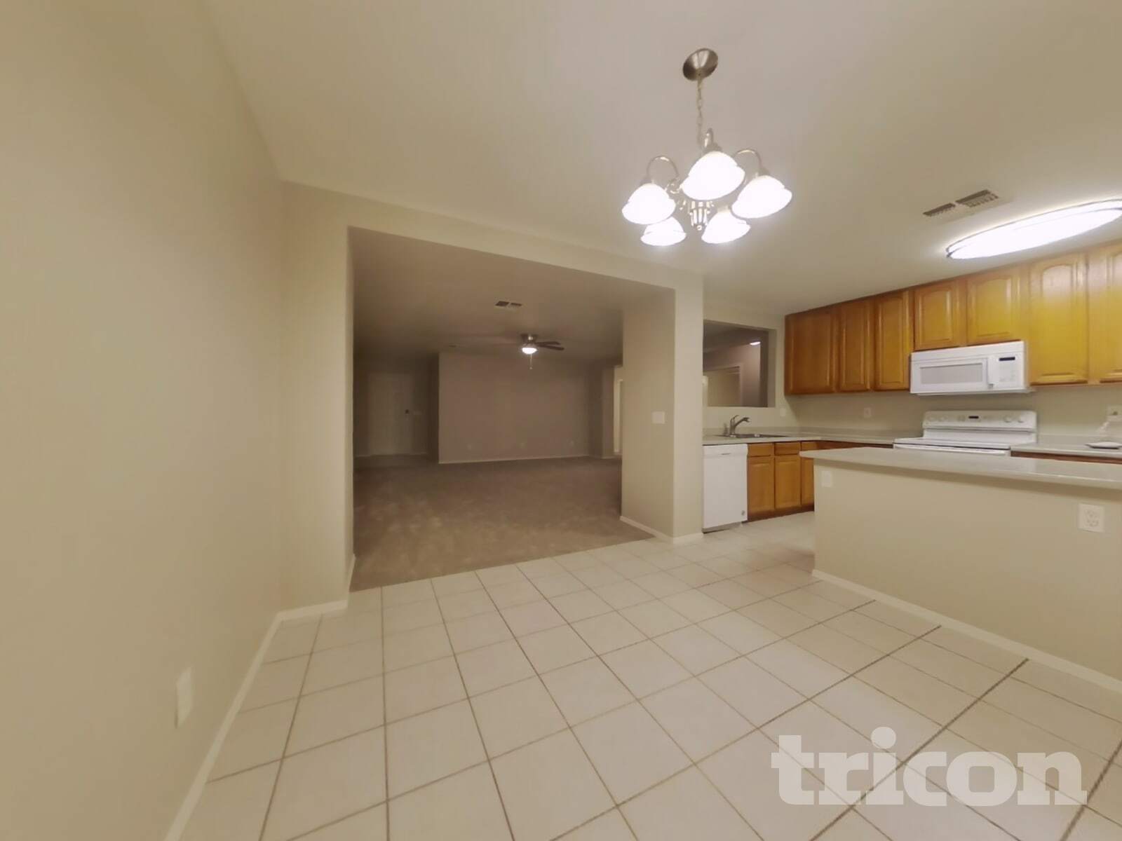 Building Photo - 11522 W Charter Oak Rd