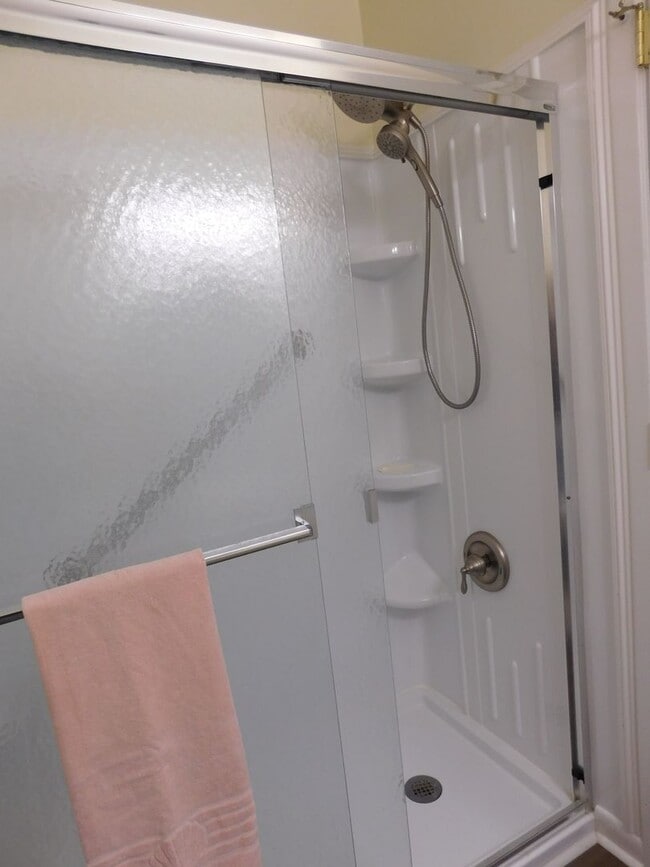 Building Photo - 1201 Harbourside Dr