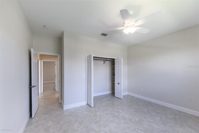 Building Photo - 566 Port Bendres Dr
