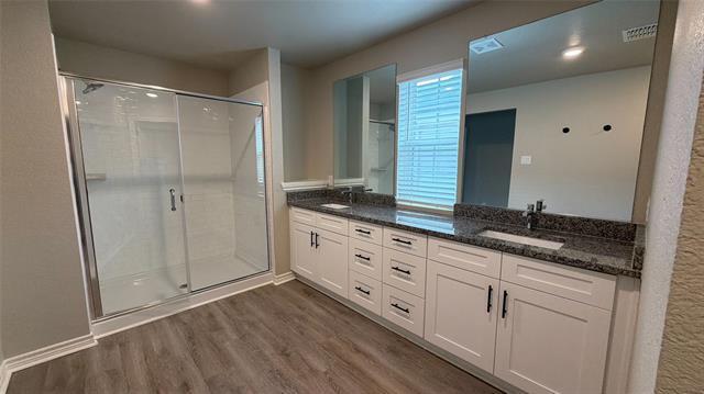 Building Photo - 916 16th St