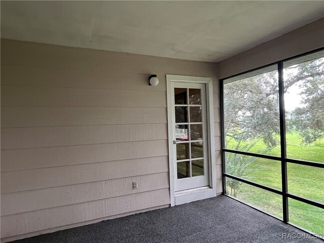 Building Photo - 600 E Gilchrist Ct
