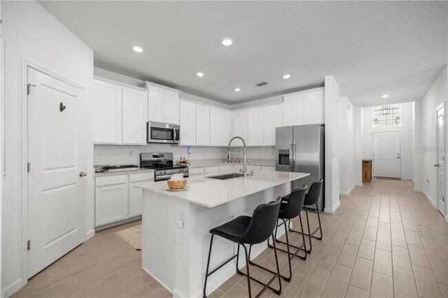 Building Photo - 1632 NW 44th Ct